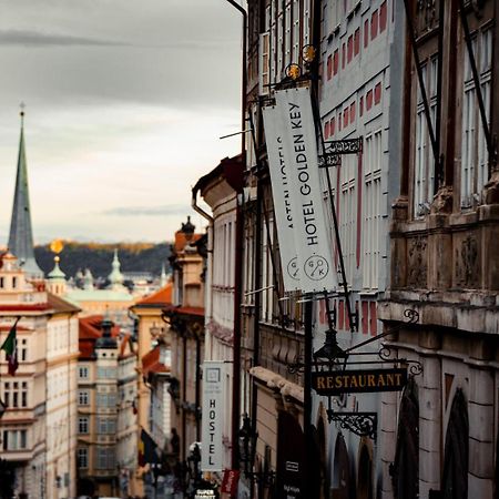 Hotel Golden Key Prague Castle Ngoại thất bức ảnh