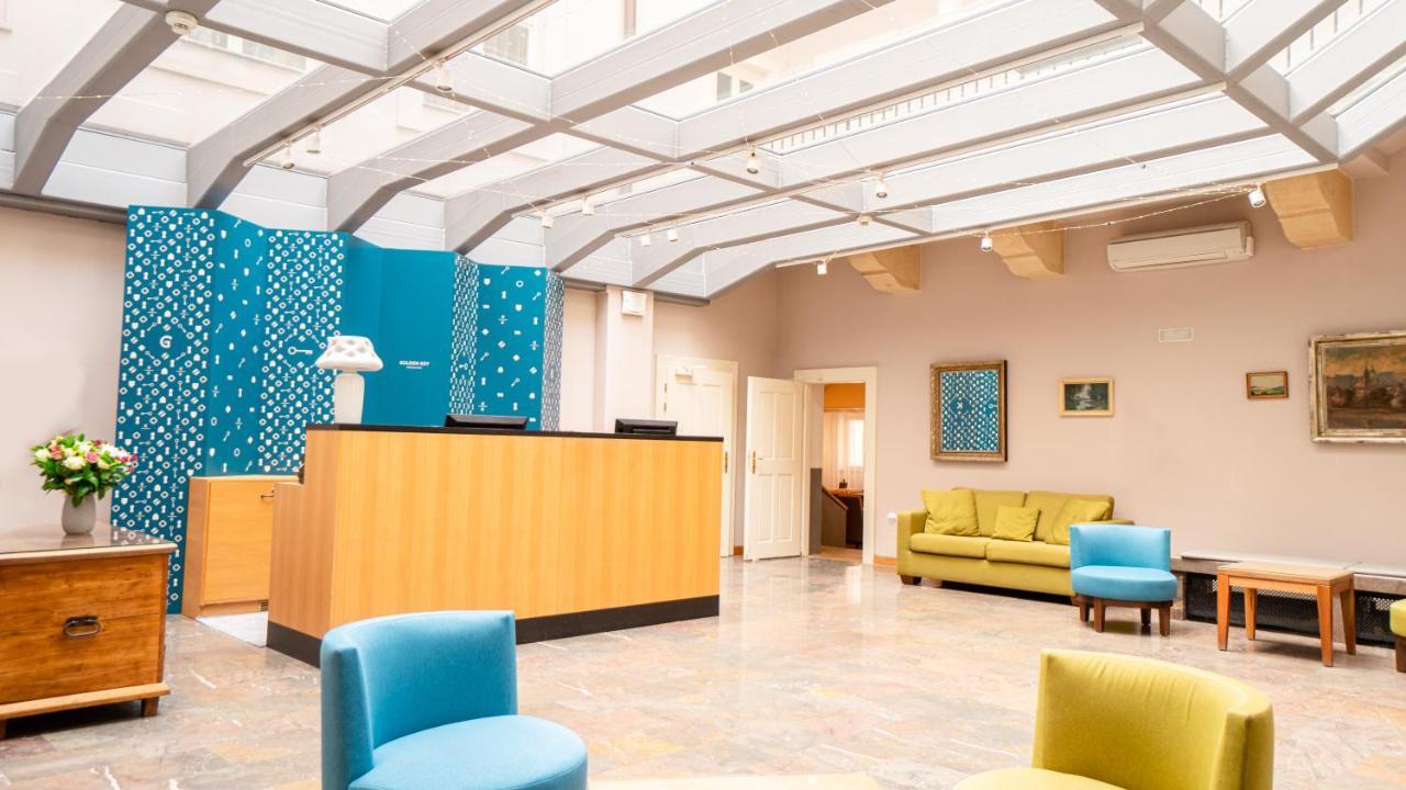 Hotel Golden Key Prague Castle Ngoại thất bức ảnh