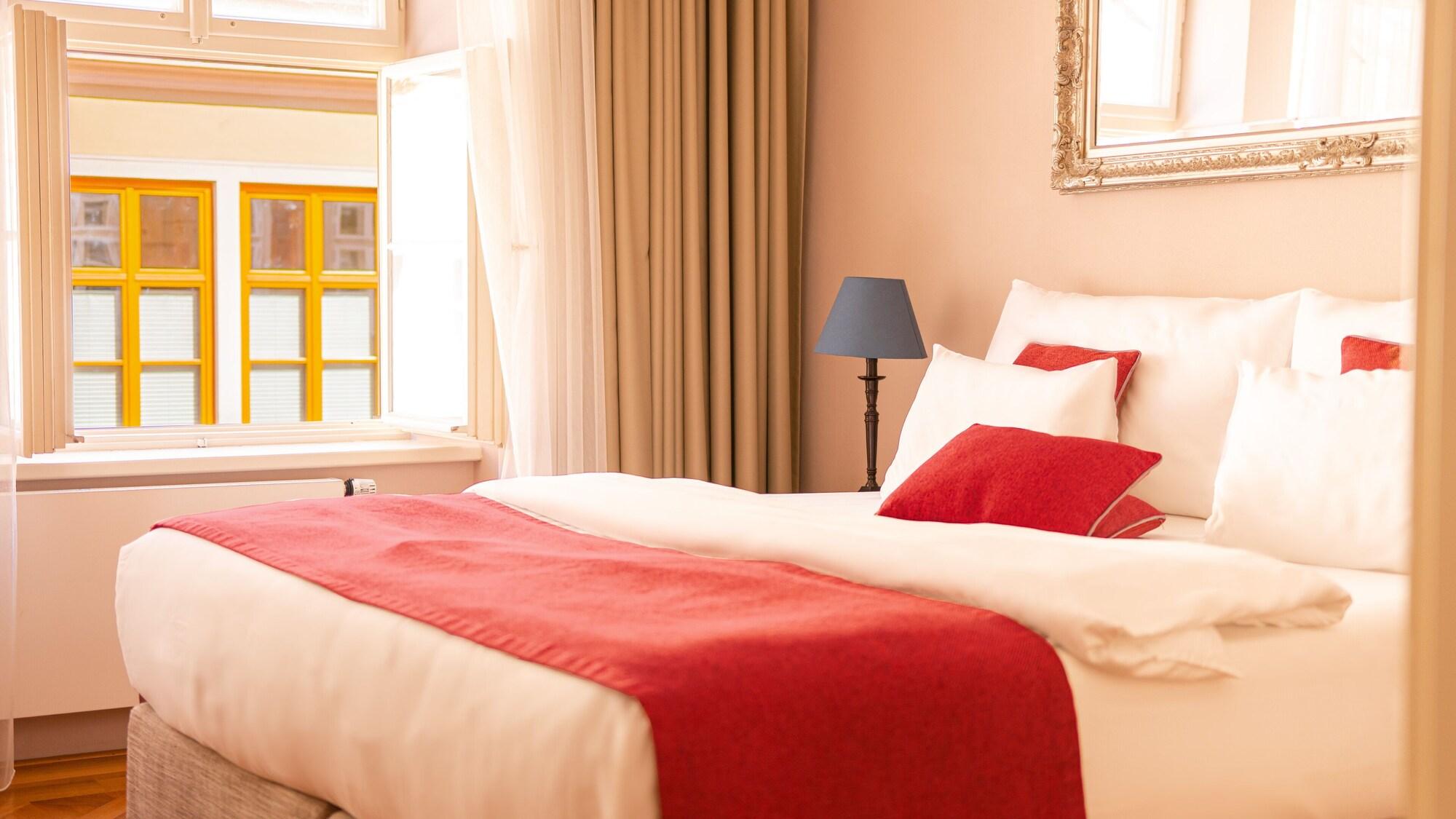 Hotel Golden Key Prague Castle Ngoại thất bức ảnh