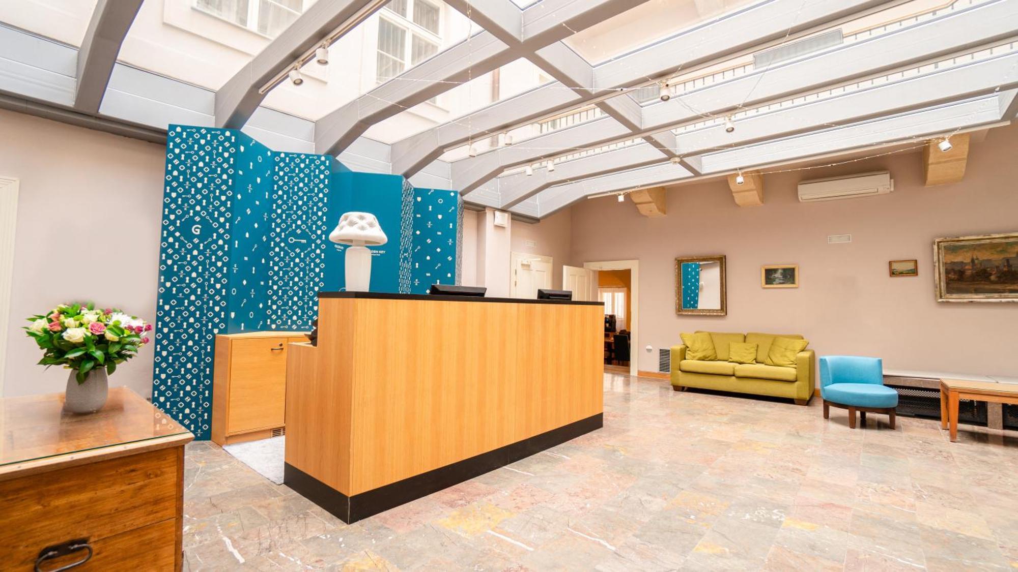 Hotel Golden Key Prague Castle Ngoại thất bức ảnh