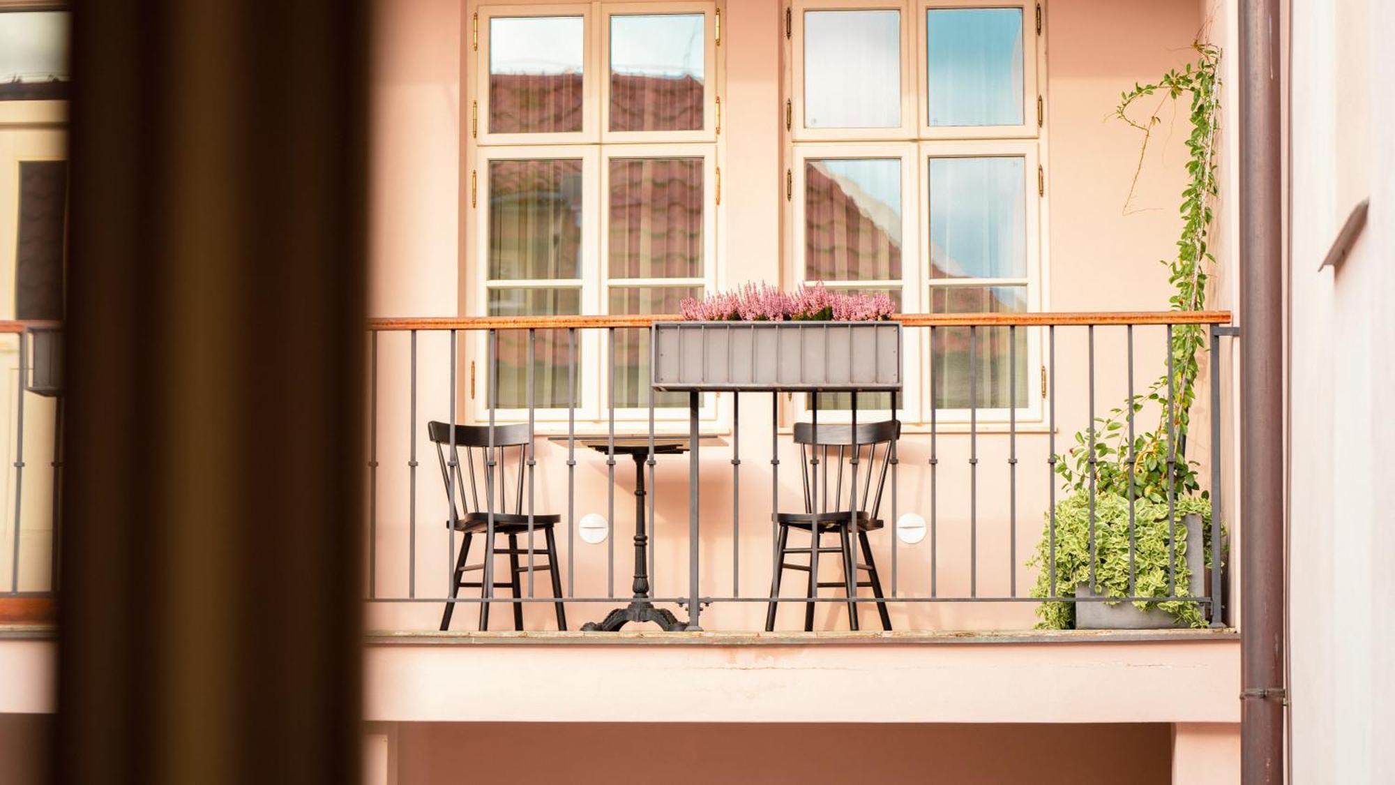Hotel Golden Key Prague Castle Ngoại thất bức ảnh