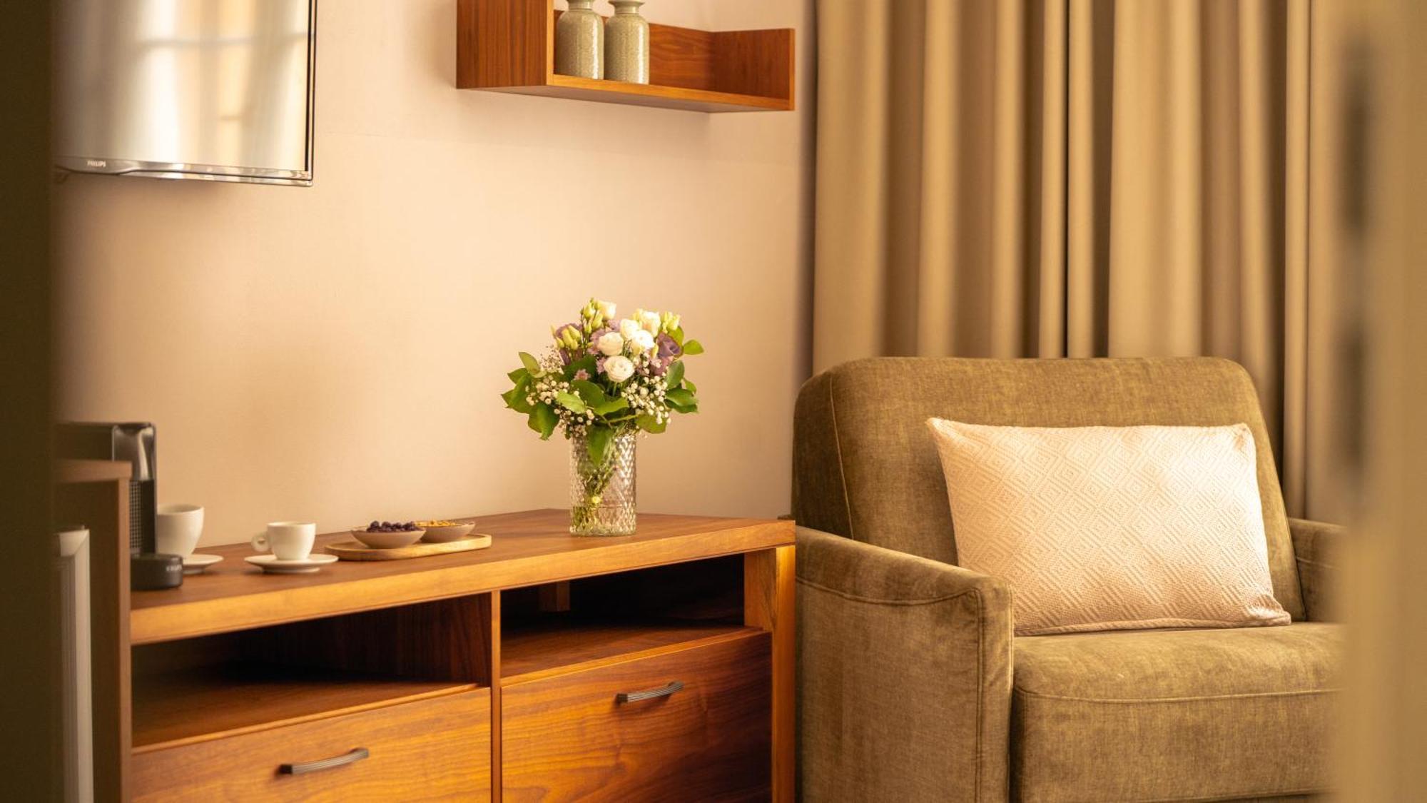 Hotel Golden Key Prague Castle Ngoại thất bức ảnh